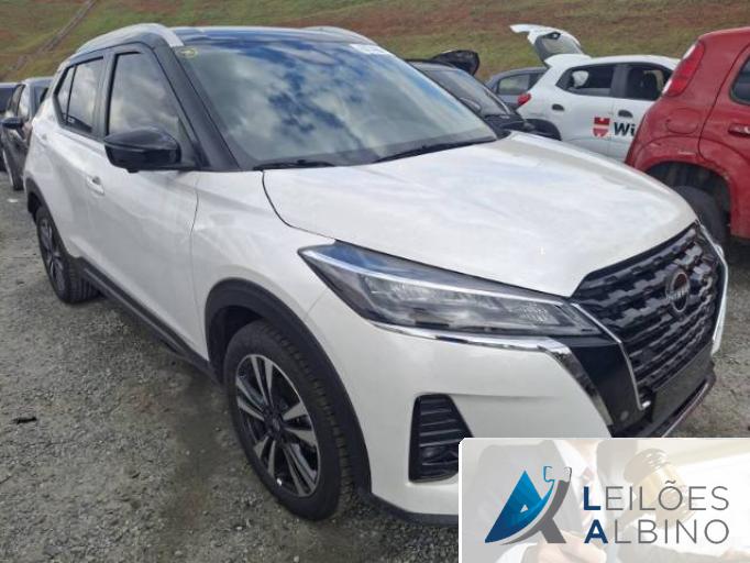 NISSAN KICKS 24/24